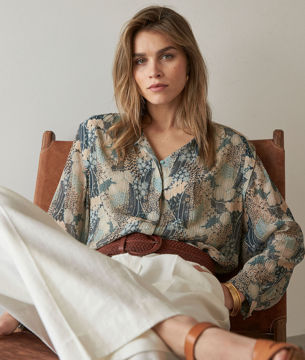 Picture of CELINA BEIGE AND BLUE LOOSE-FITTING PRINTED BLOUSE